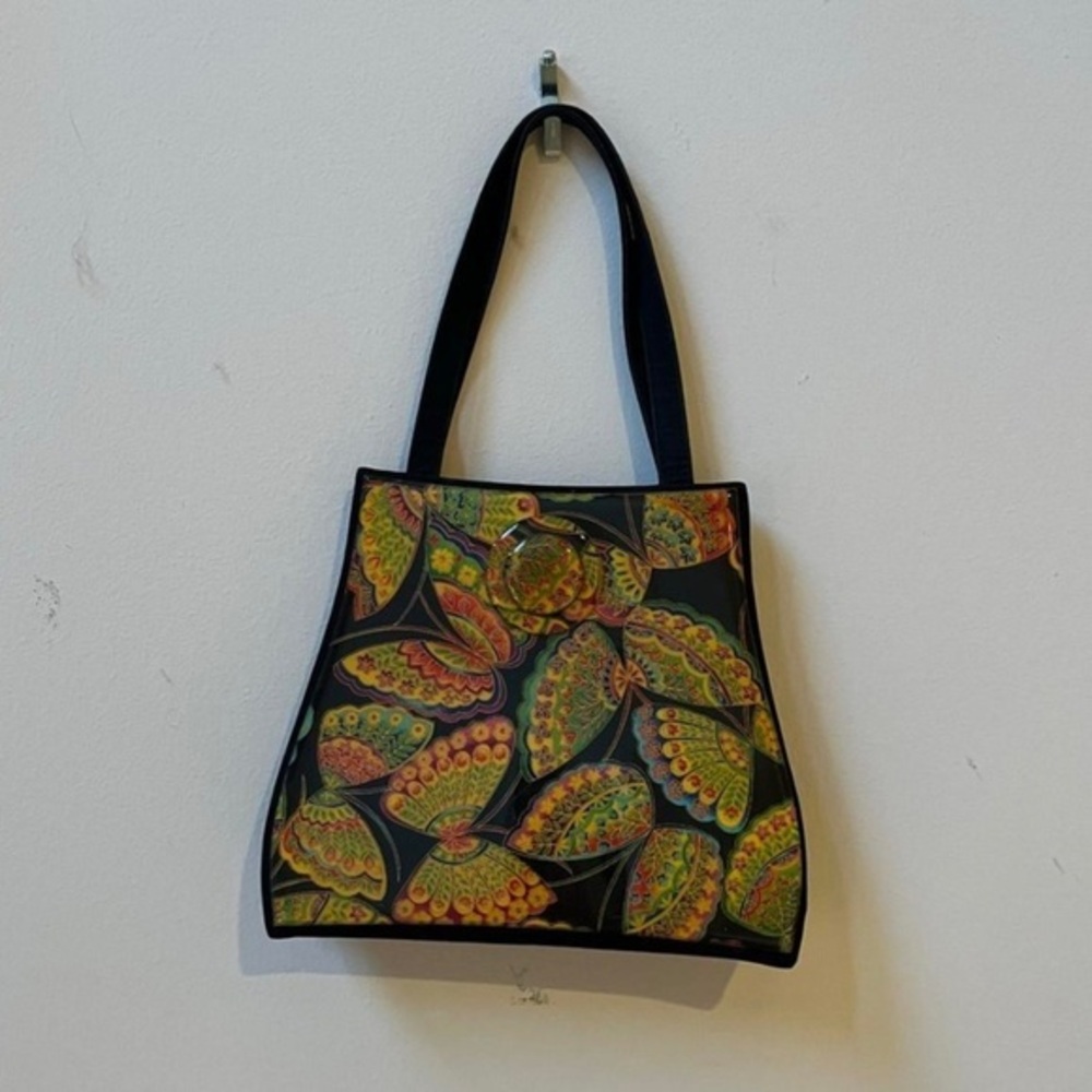 Vintage Crossbody bag butterfly bag great condition like new